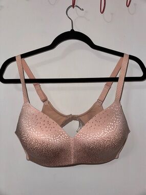 Wireless Blush Pink Shimmer Bra - Women Intimates & Sleepwear, great shape